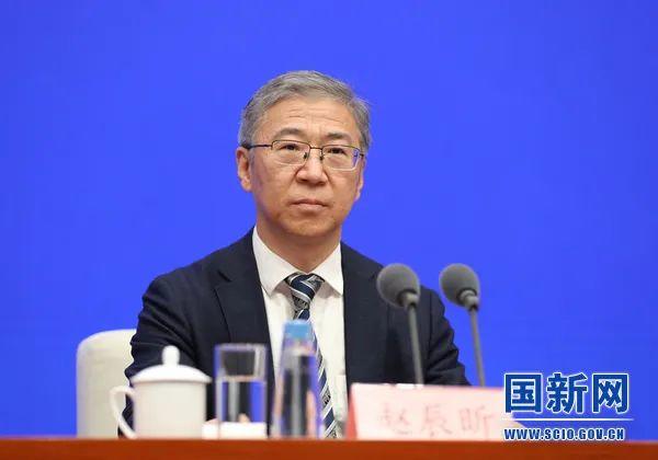 國家能源局：大力發(fā)展光伏發(fā)電、風(fēng)電等可再生能源；多管齊下解決消納問(wèn)題